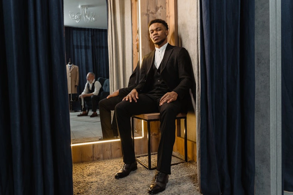 Dr. Michael Schneider